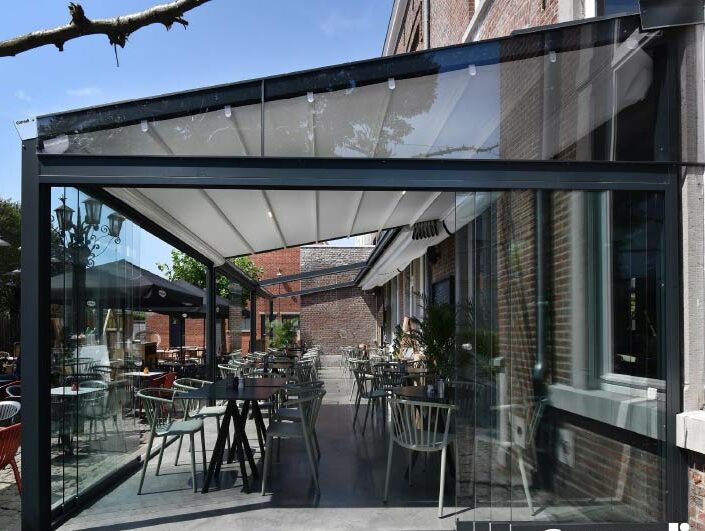 d3pergola-corradi-bspace-pergola-lona-tensada10 Pérgola de lona en jardín, alba butterfly, pergotenta, pérgola de lona
