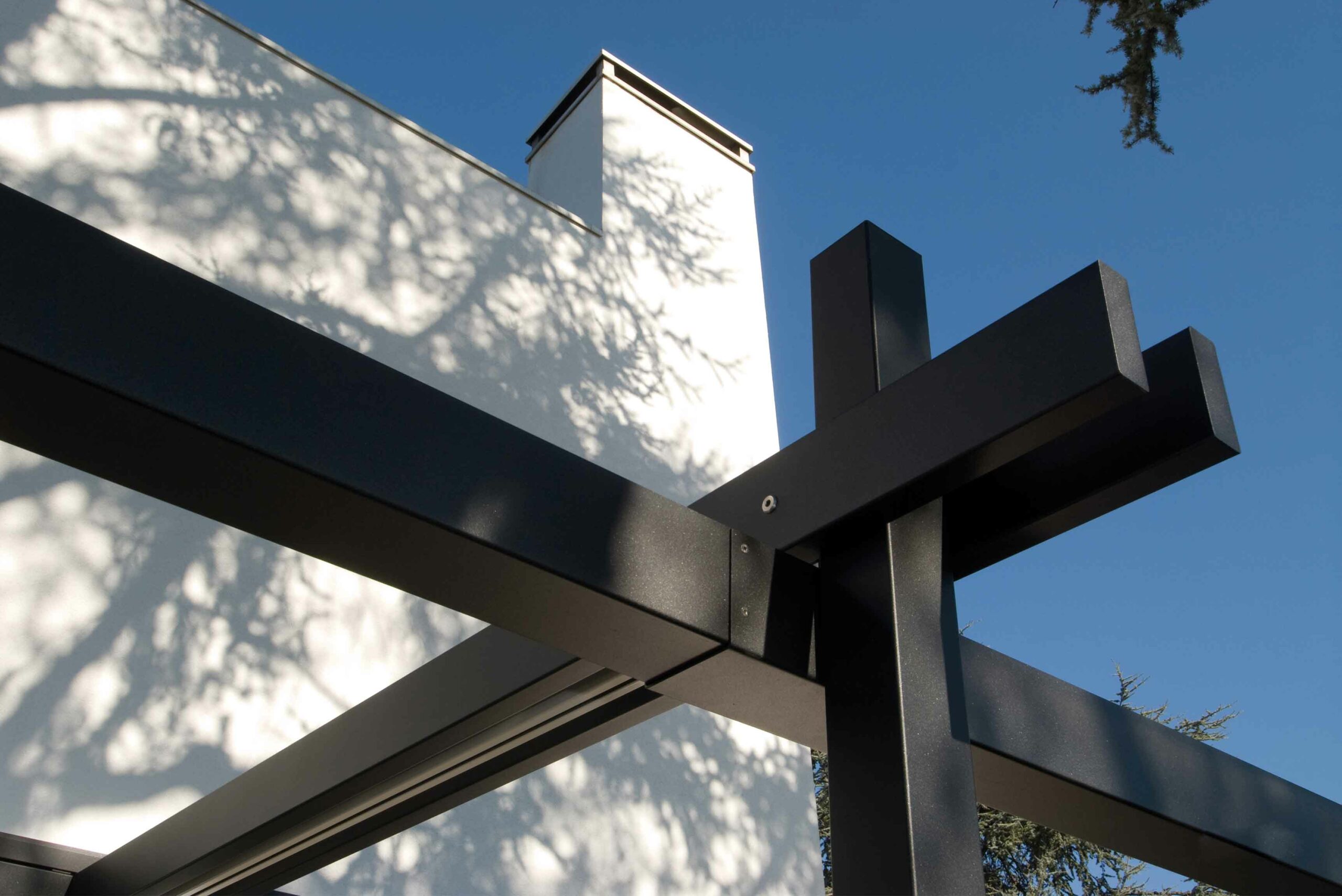 Pérgola de lona en jardín, alba butterfly, pergotenta, pérgola de lona